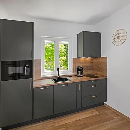 Persic 2 Apartment Sveta Marina